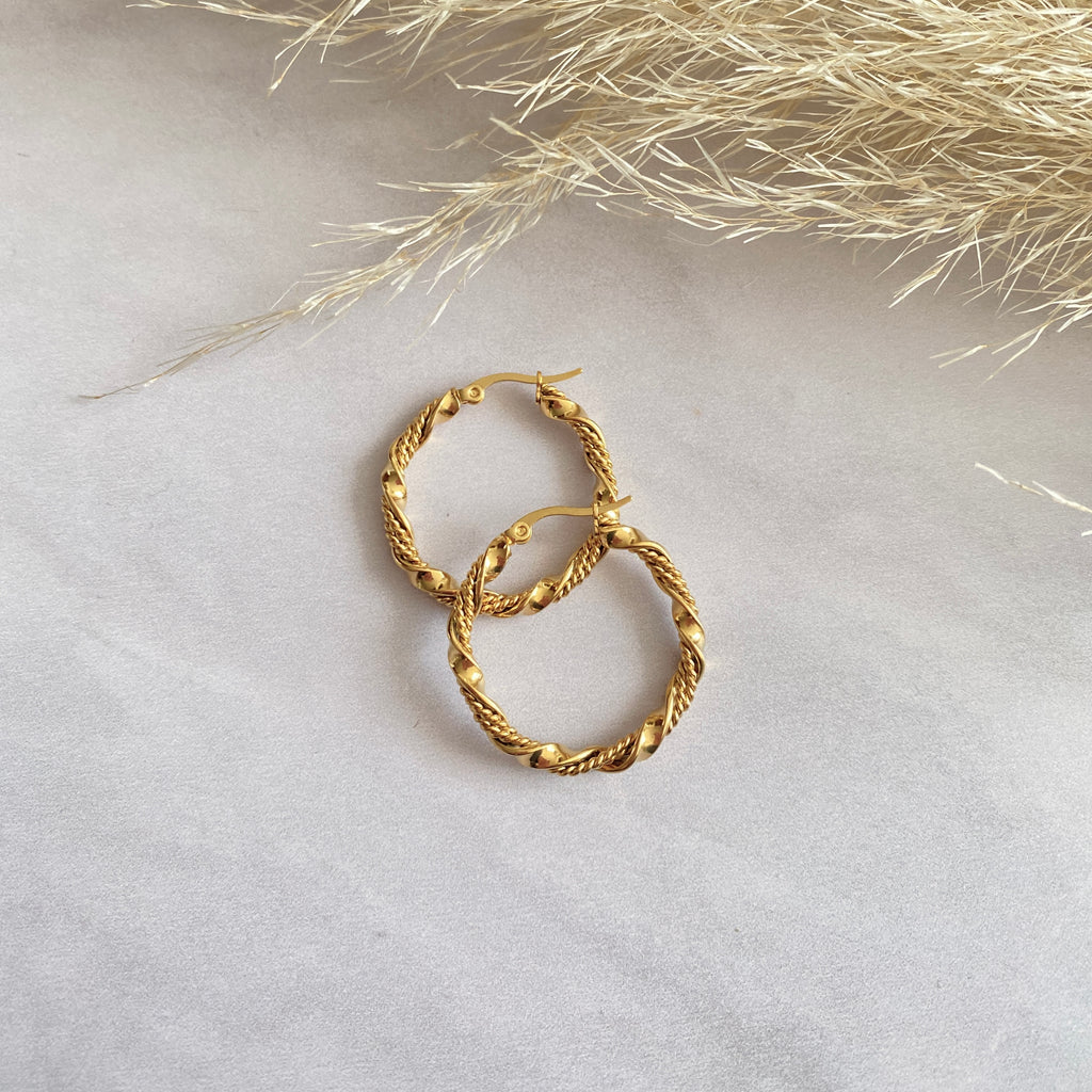 Argollas trenzadas medianas