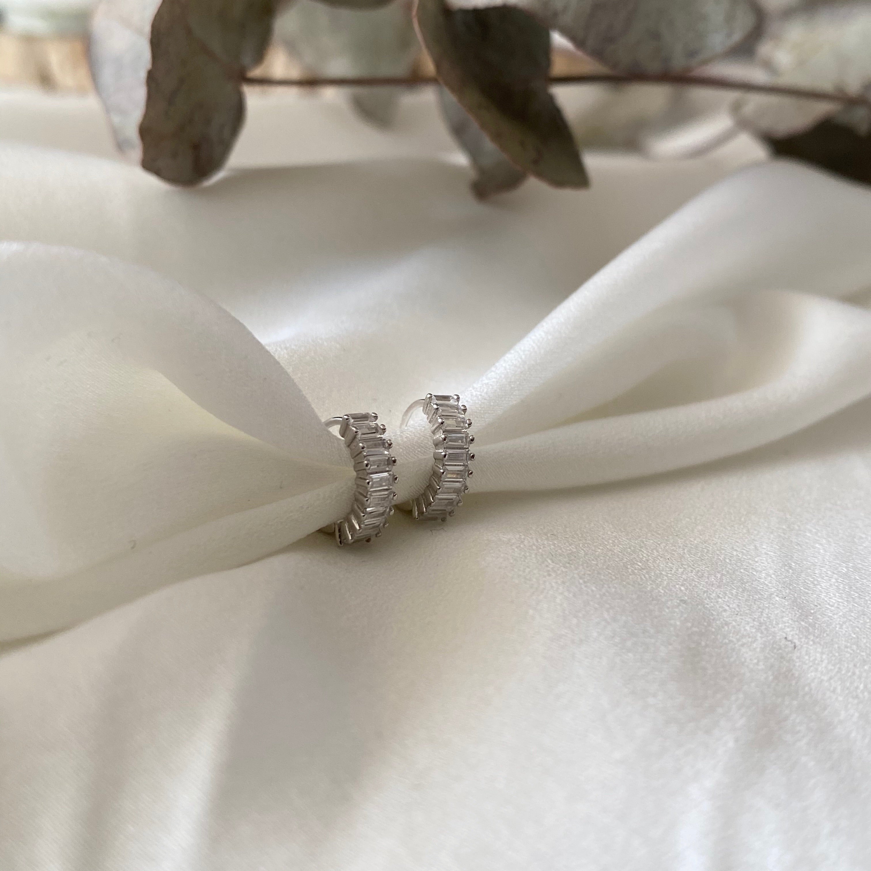 Argollas Circones Baguette Plata