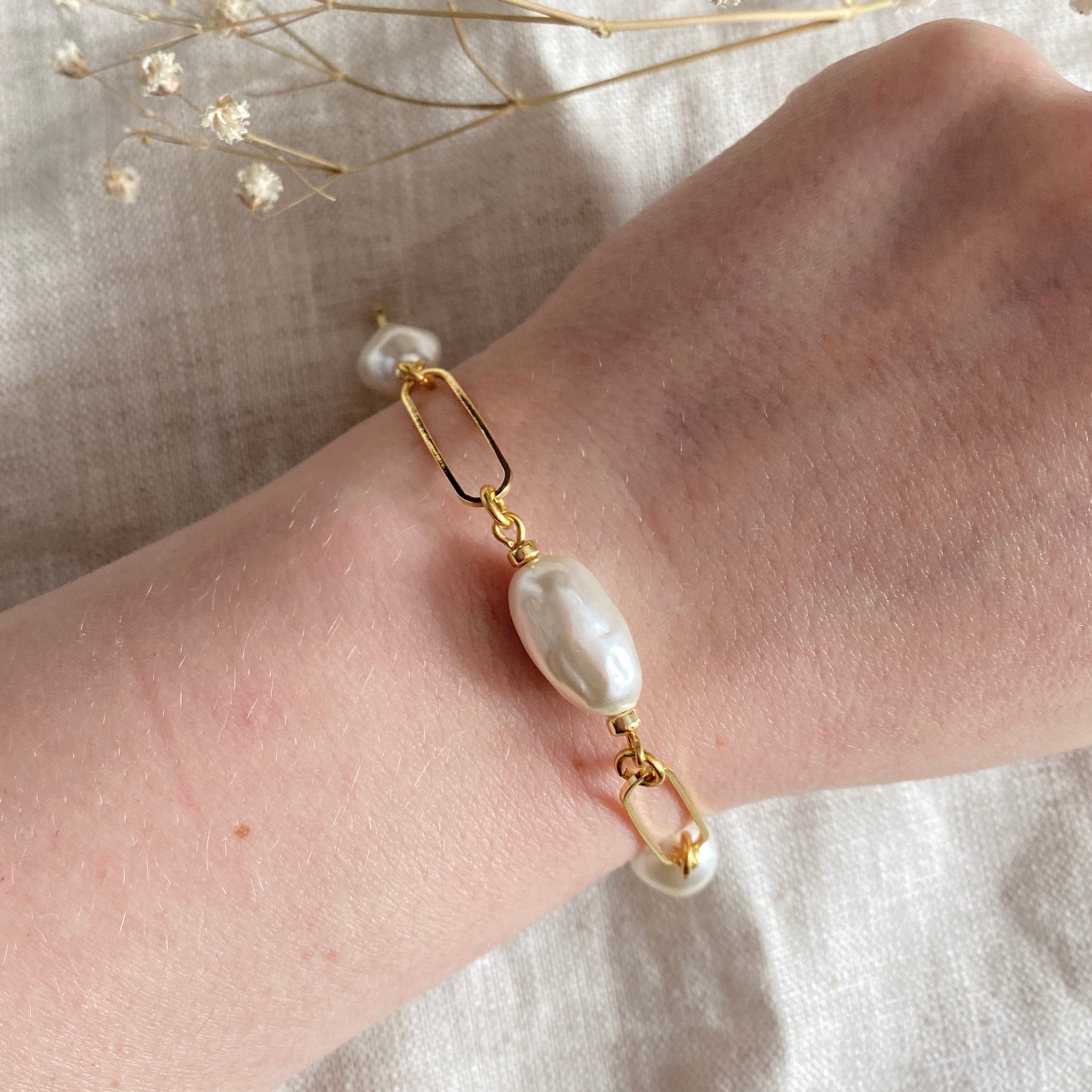 Pulsera eslabones y perlas