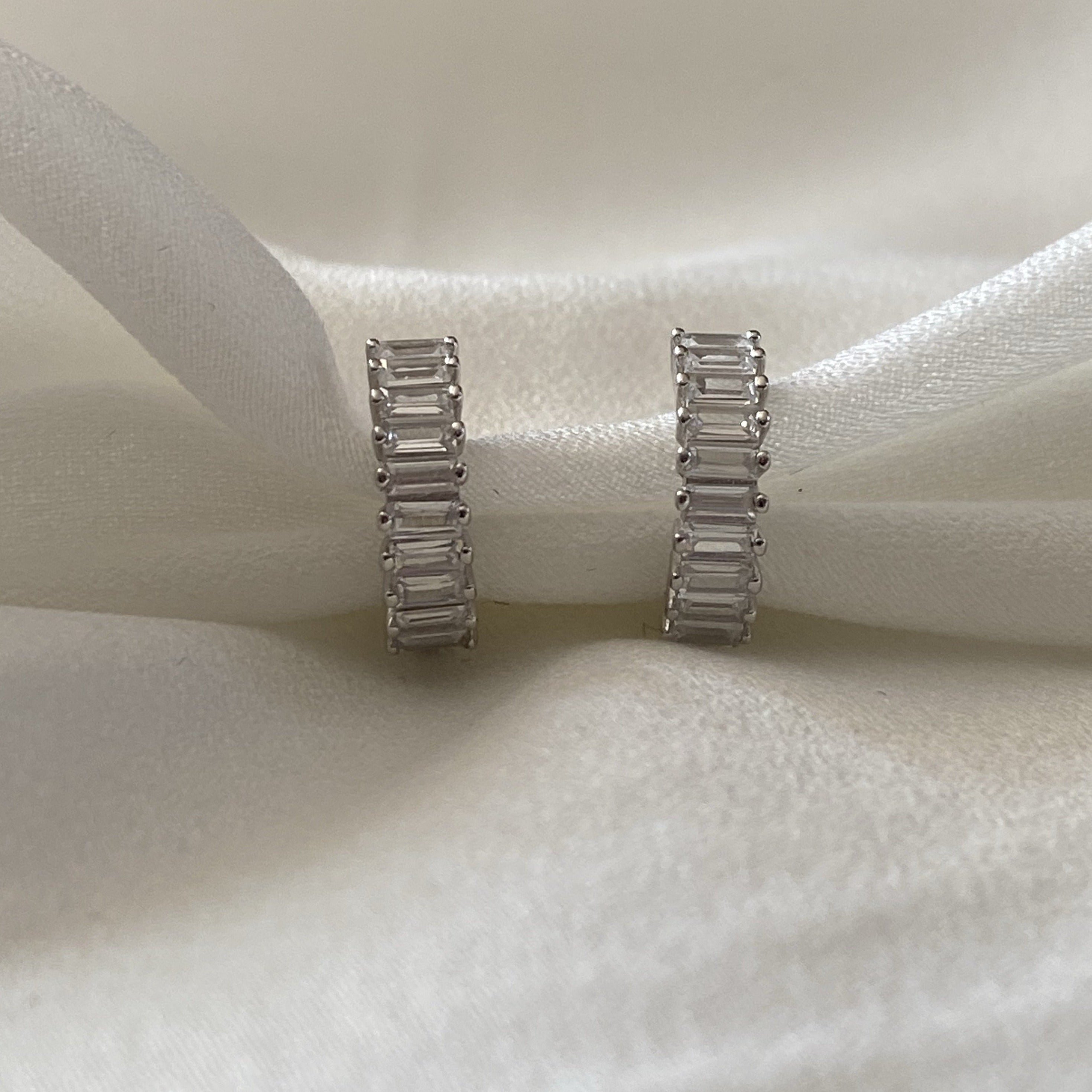 Argollas Circones Baguette Plata
