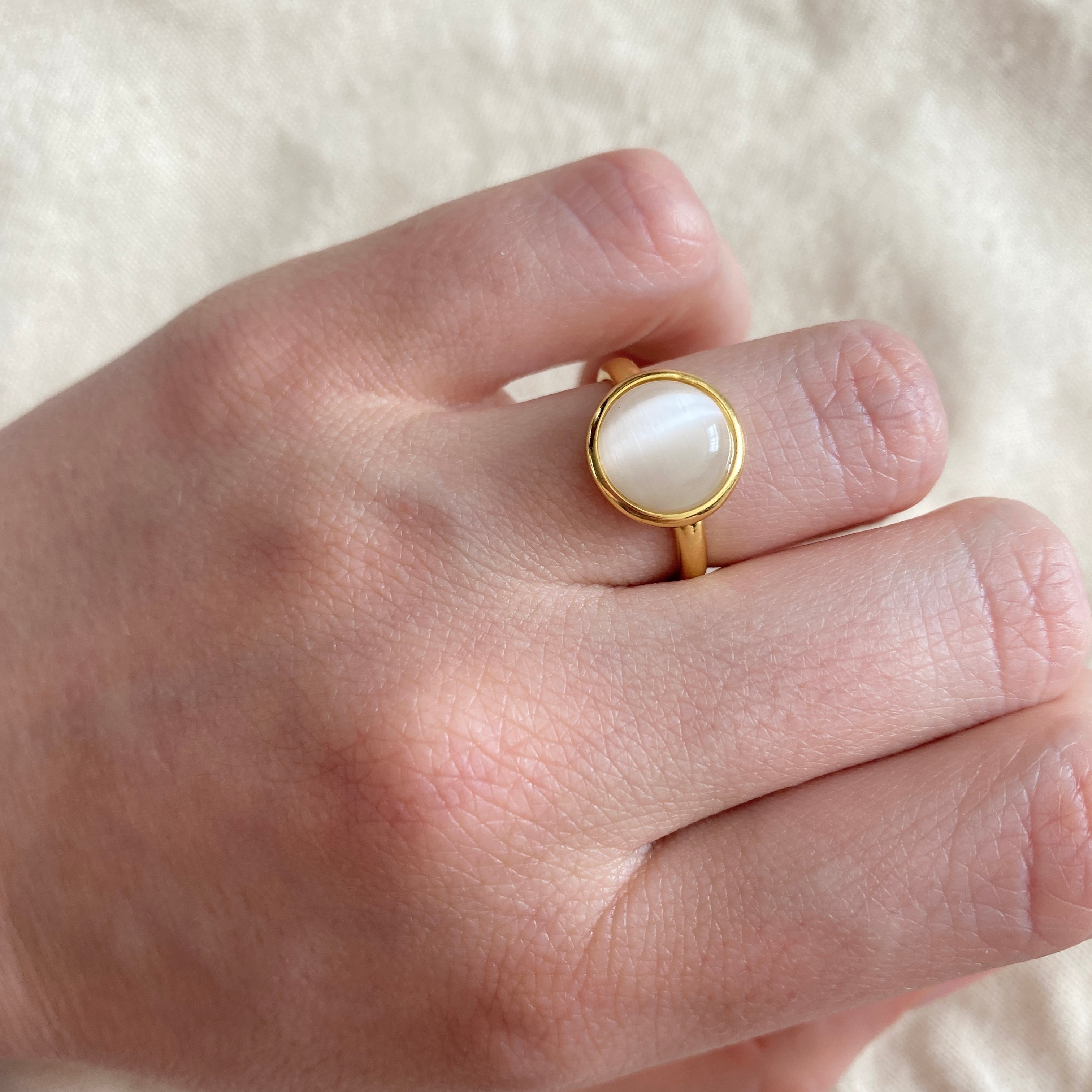 Anillo Opalo Blanco