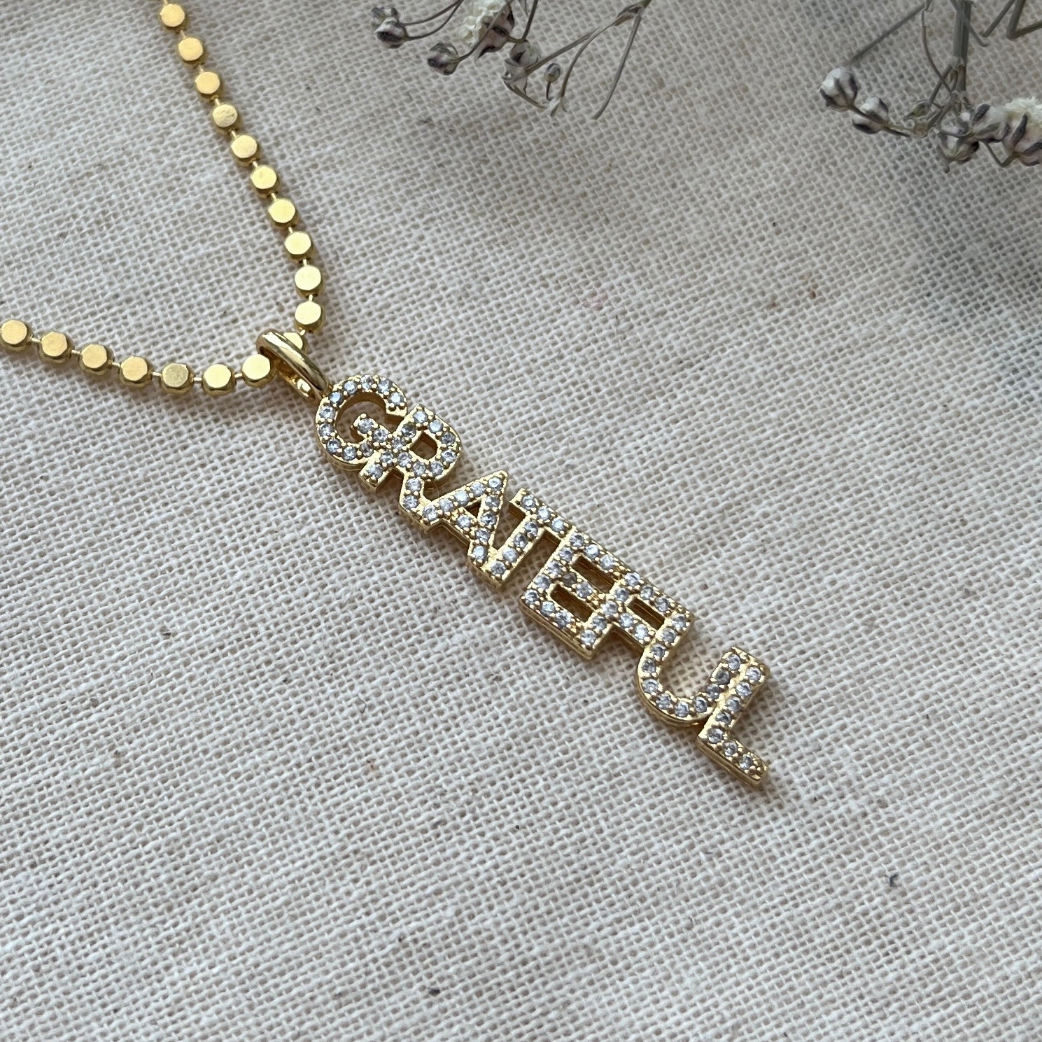 Collar Grateful Oro