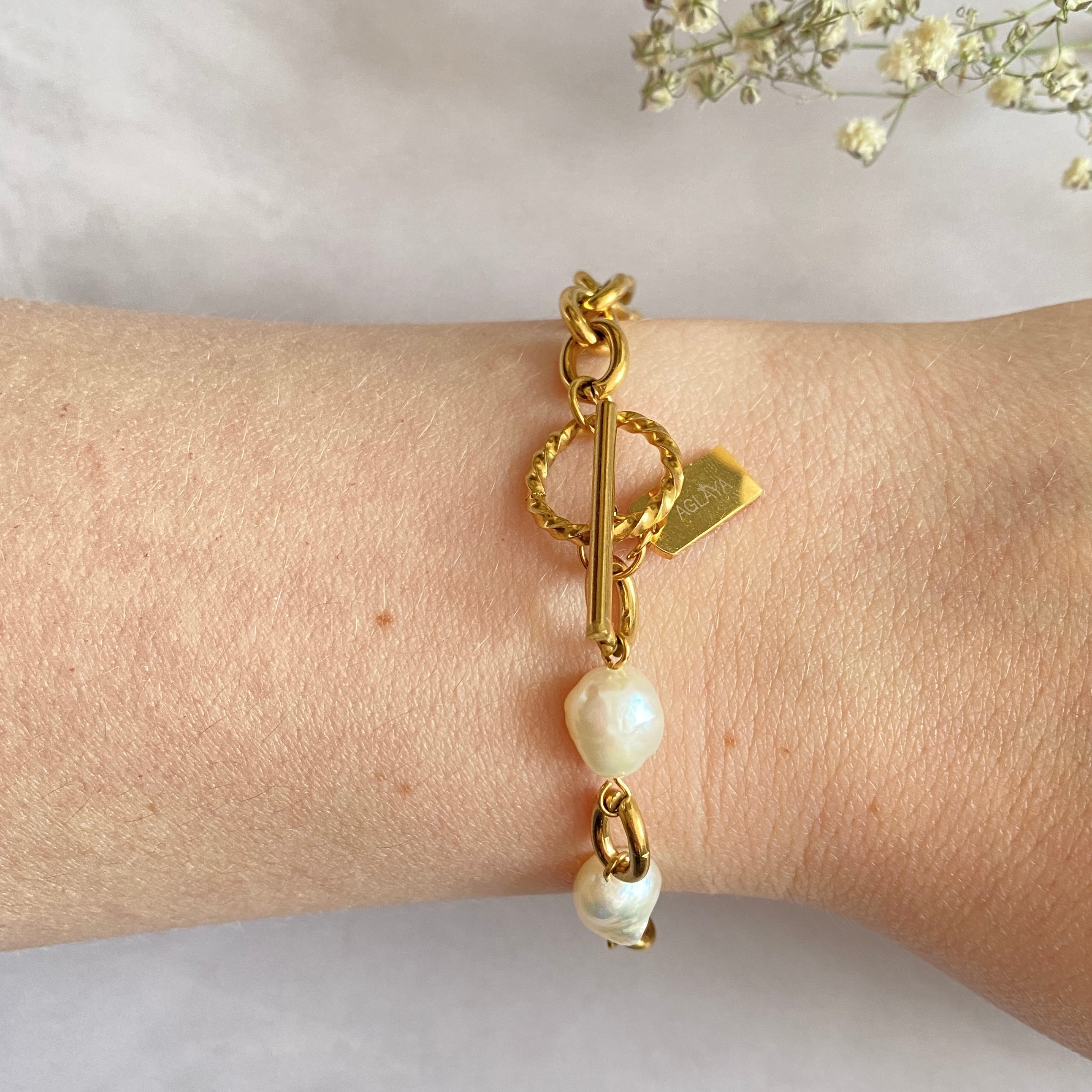 Pulsera Eslabones Perlas Oro